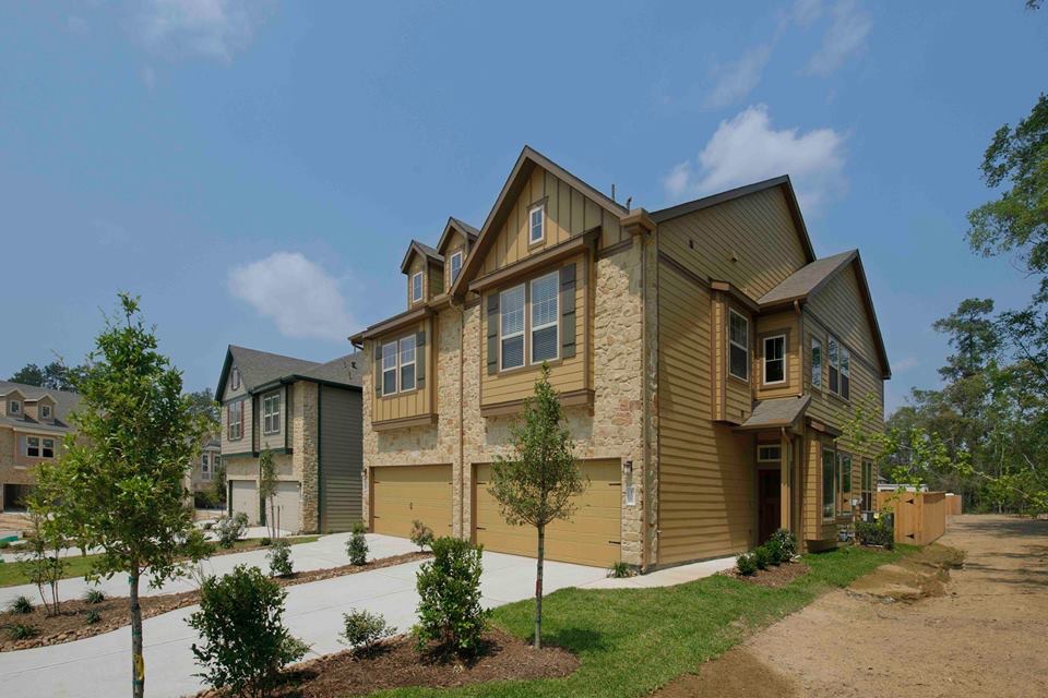 Chesmar Townhomes | Woodforest in Montgomery County, TX